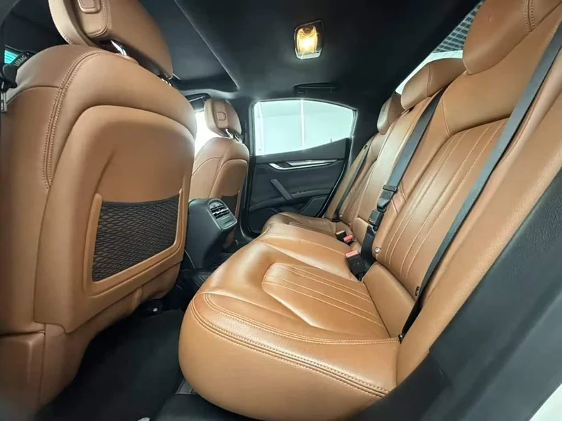 Maserati Ghibli — фото 8