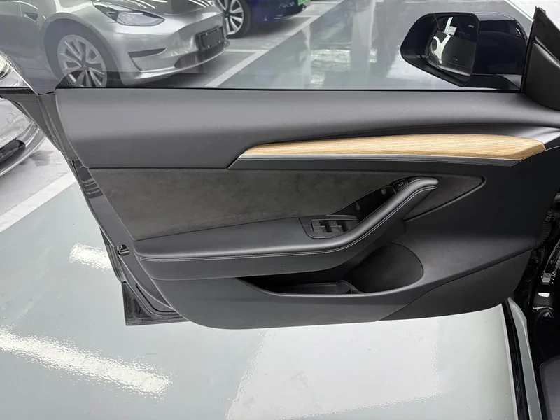Tesla Model 3 — фото 6