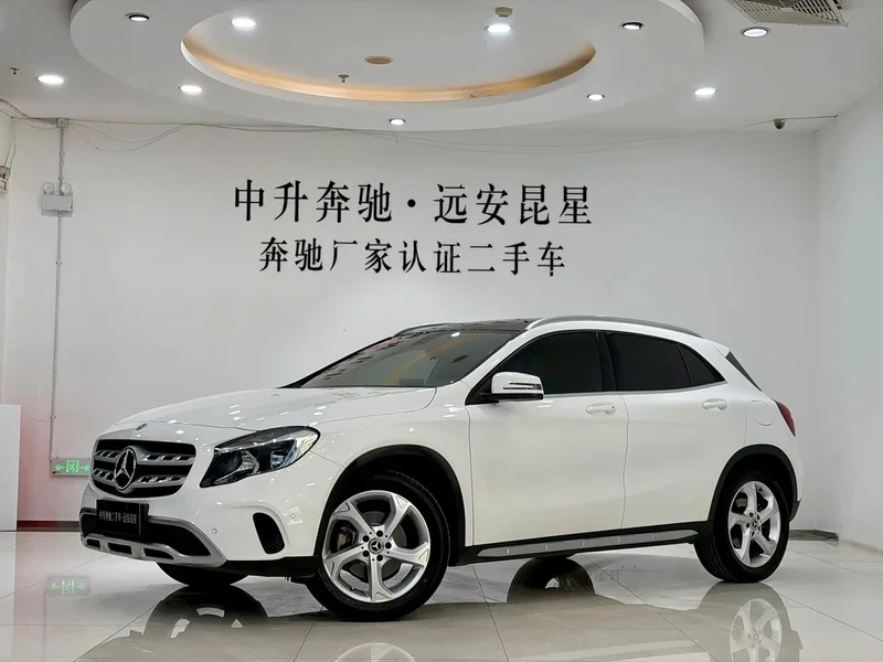 Mercedes-Benz GLA-Class — фото 1