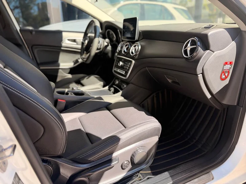 Mercedes-Benz GLA-Class — фото 22