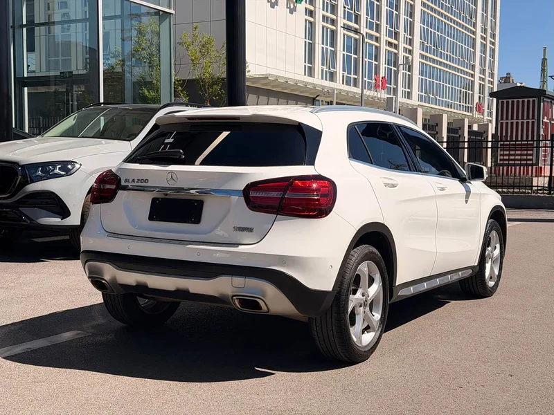 Mercedes-Benz GLA-Class — фото 7
