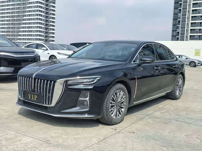 Hongqi H5 — фото 1