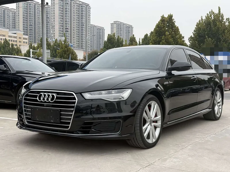 Audi A6L — фото 1