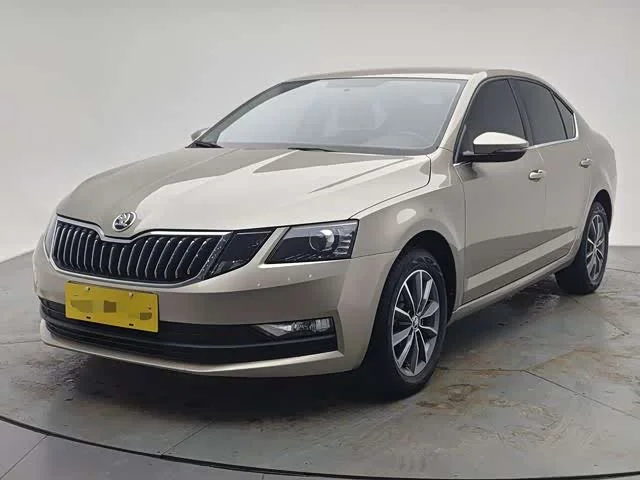 Volkswagen Octavia — фото 1