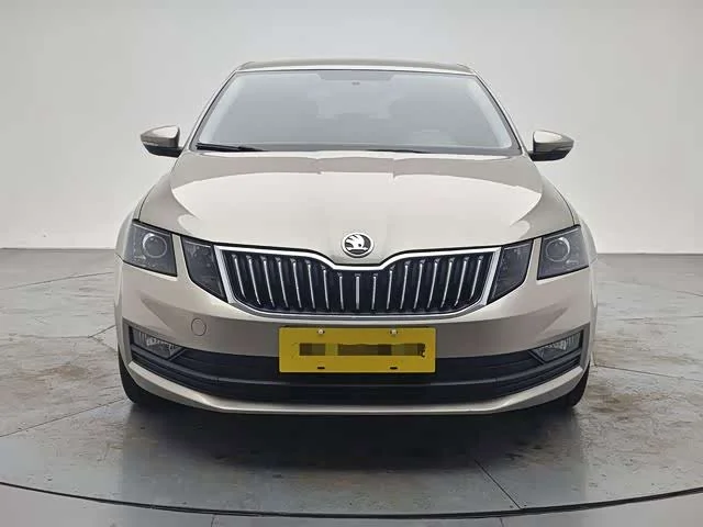 Volkswagen Octavia — фото 2