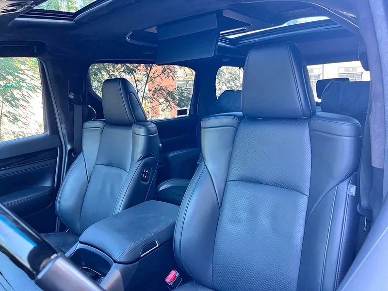 Toyota Vellfire — фото 13