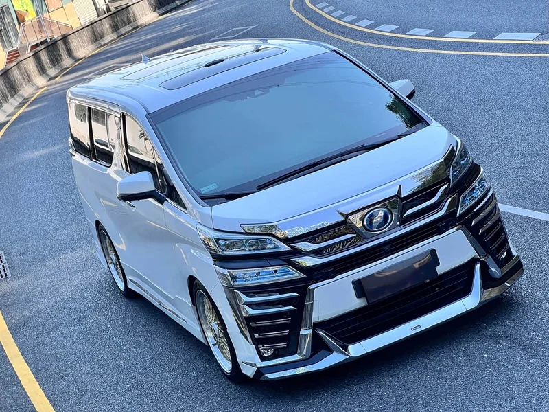 Toyota Vellfire — фото 21