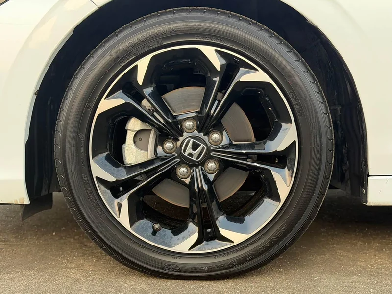 Honda Civic — фото 15