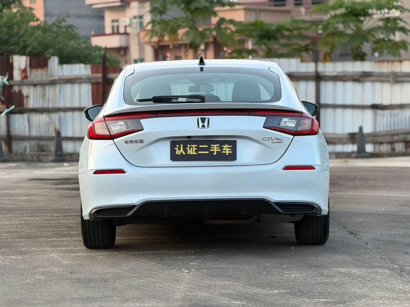 Honda Civic — фото 18