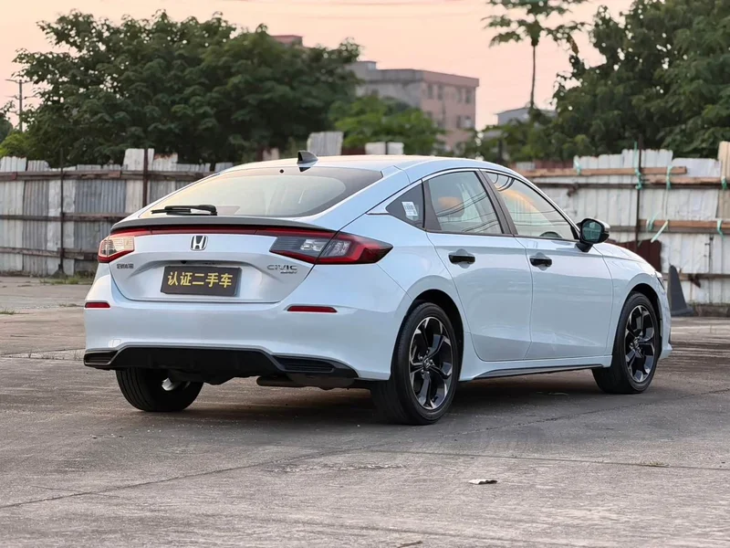 Honda Civic — фото 19