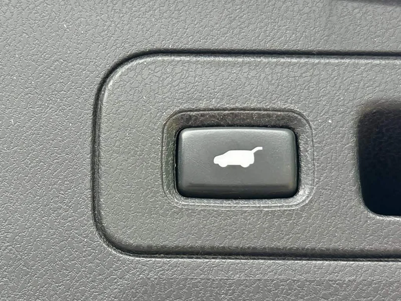 Acura MDX — фото 11