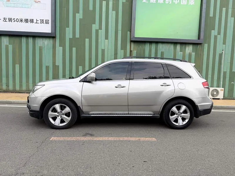 Acura MDX — фото 9