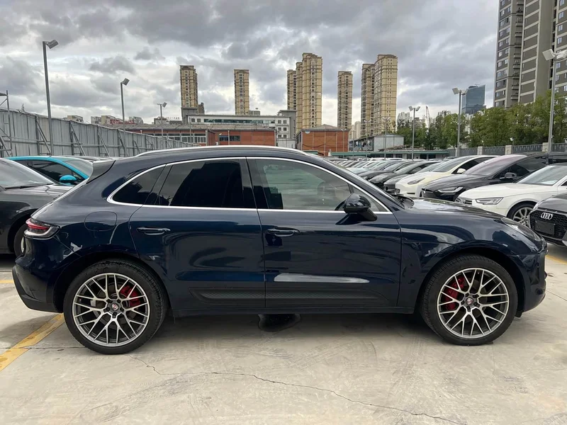 Porsche Macan — фото 6