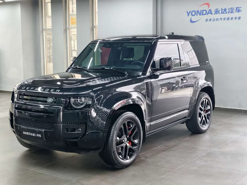 Land Rover Defender — фото 1