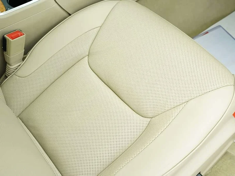 Chrysler 300C — фото 24