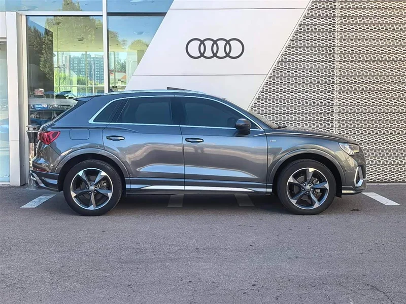 Audi Q3 — фото 3