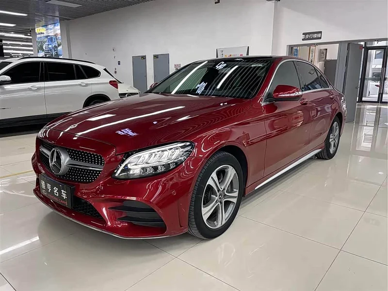 Mercedes-Benz C-Class — фото 1
