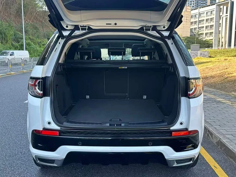 Land Rover Discovery — фото 16