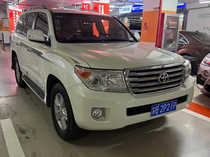 Toyota Land Cruiser (Imported) — фото 3