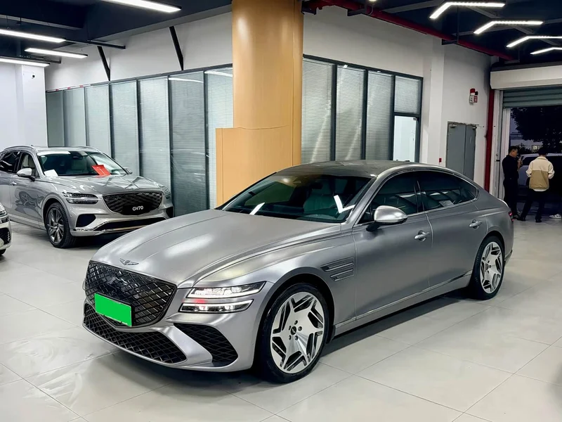 Genesis Electric G80 — фото 1