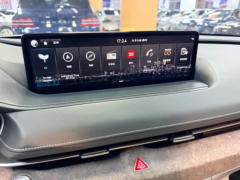 Genesis Electric G80 — фото 13