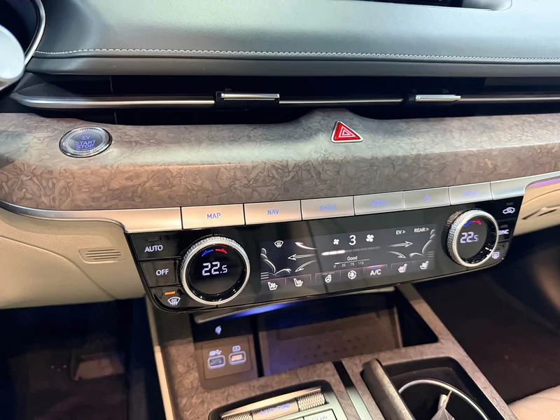 Genesis Electric G80 — фото 14