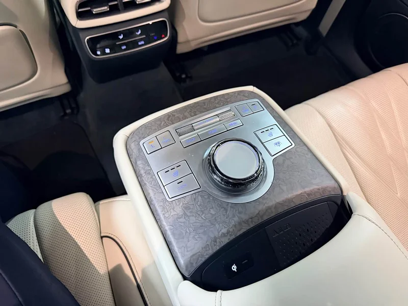 Genesis Electric G80 — фото 18