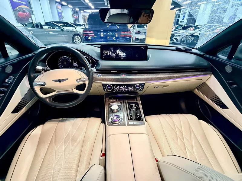 Genesis Electric G80 — фото 10