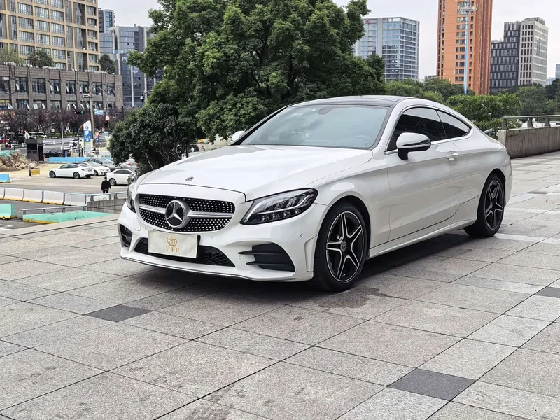 Mercedes-Benz C-Class (Imported) — фото 1