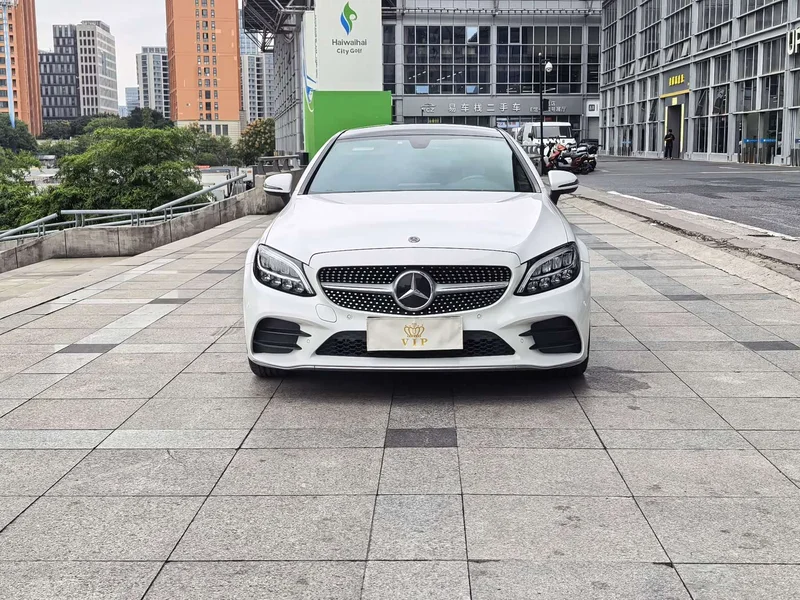 Mercedes-Benz C-Class (Imported) — фото 2