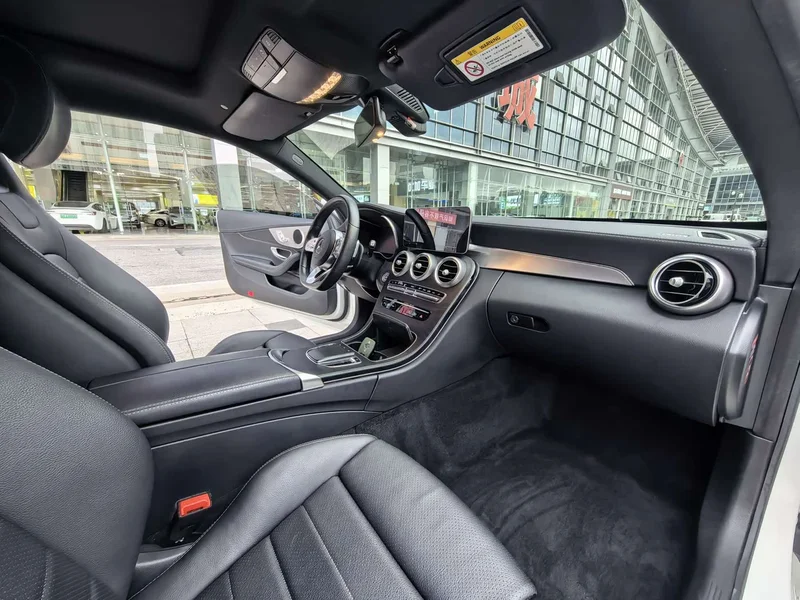 Mercedes-Benz C-Class (Imported) — фото 10