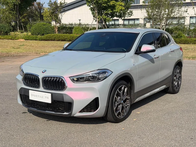 BMW X2 — фото 1