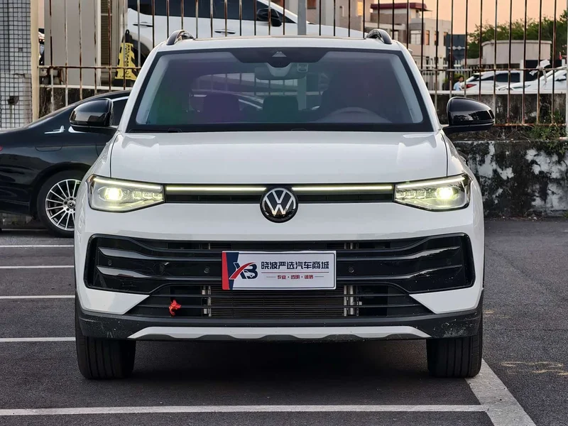 Volkswagen Tharu — фото 3
