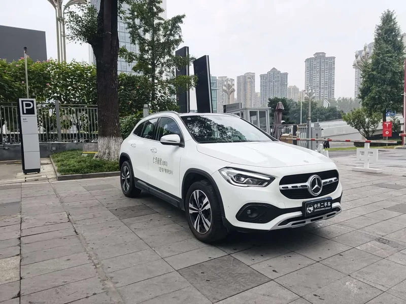 Mercedes-Benz GLA — фото 3