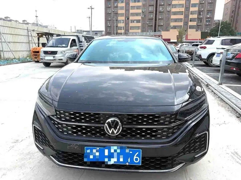 Volkswagen Passat — фото 2