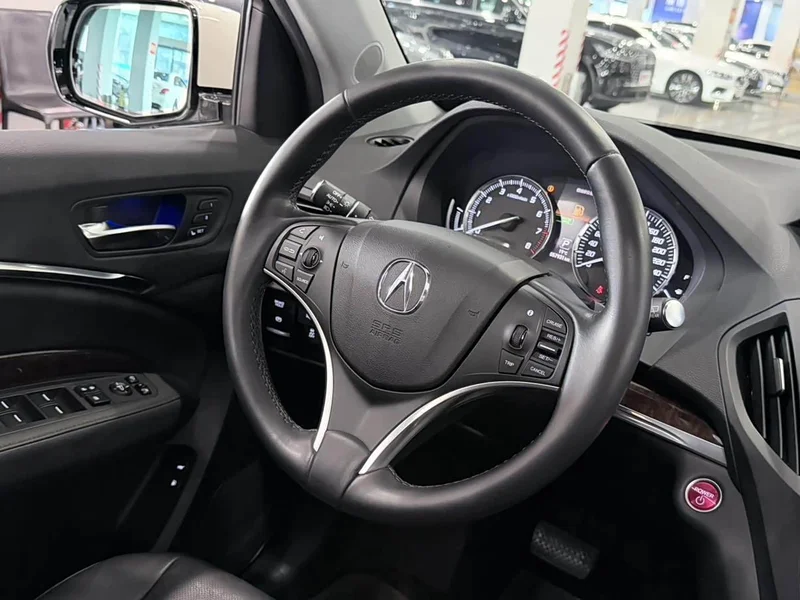 Acura MDX — фото 13