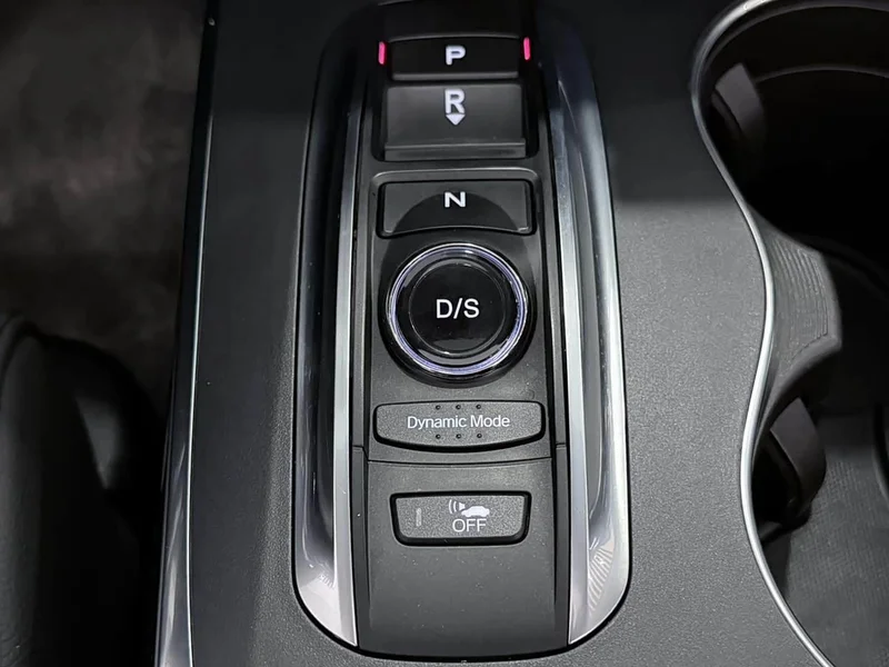 Acura MDX — фото 14