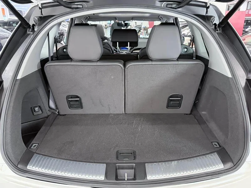 Acura MDX — фото 16