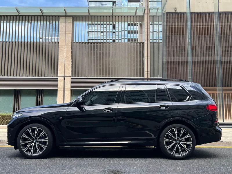 BMW X7 — фото 4