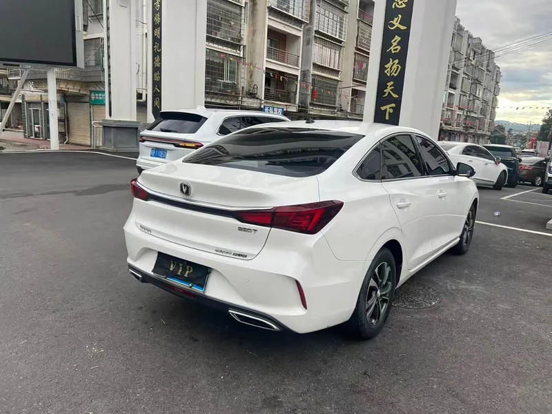 Changan Eado — фото 9