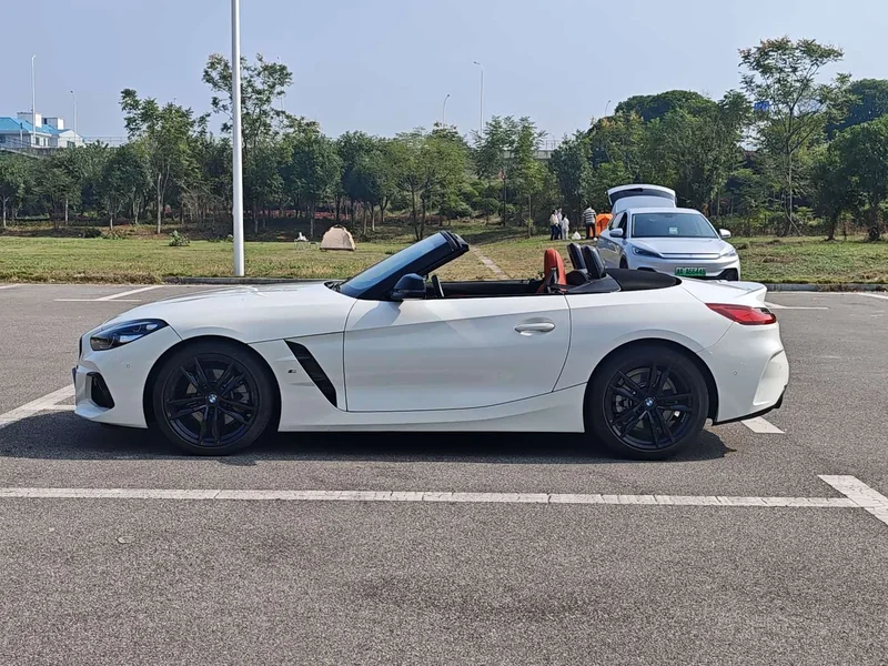 BMW Z4 — фото 4