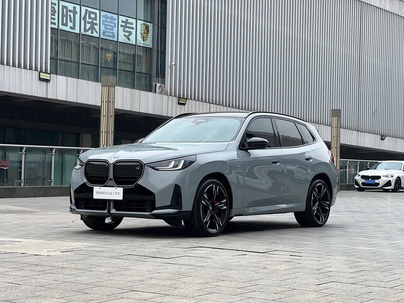 BMW X3 M50 — фото 1
