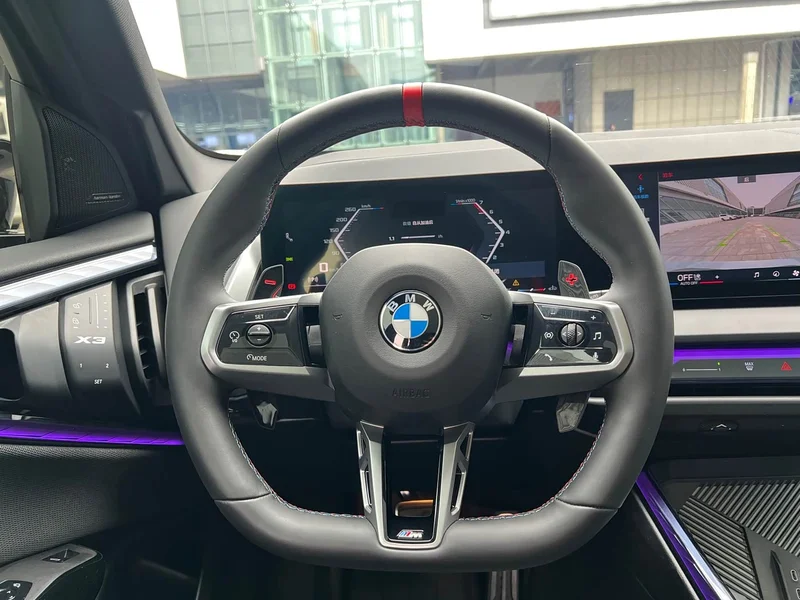 BMW X3 M50 — фото 13