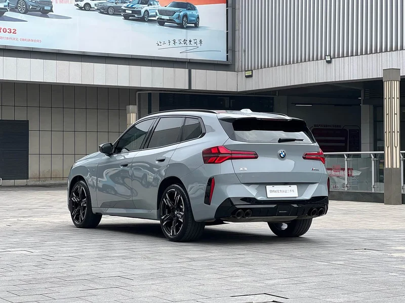 BMW X3 M50 — фото 18