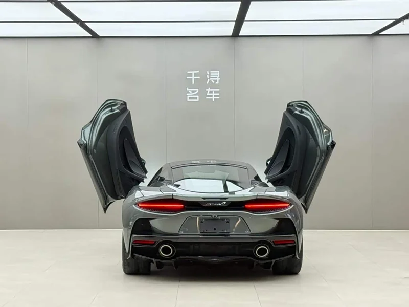 McLaren GT — фото 13