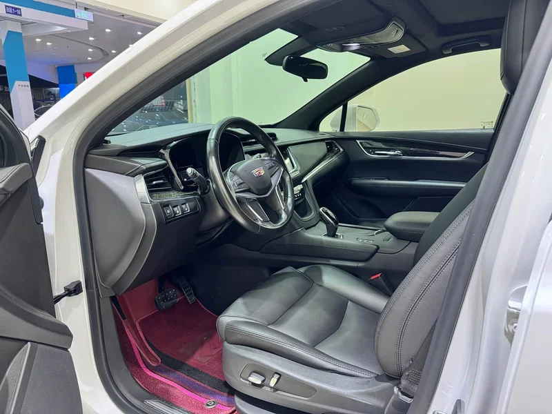 Cadillac XT5 — фото 5