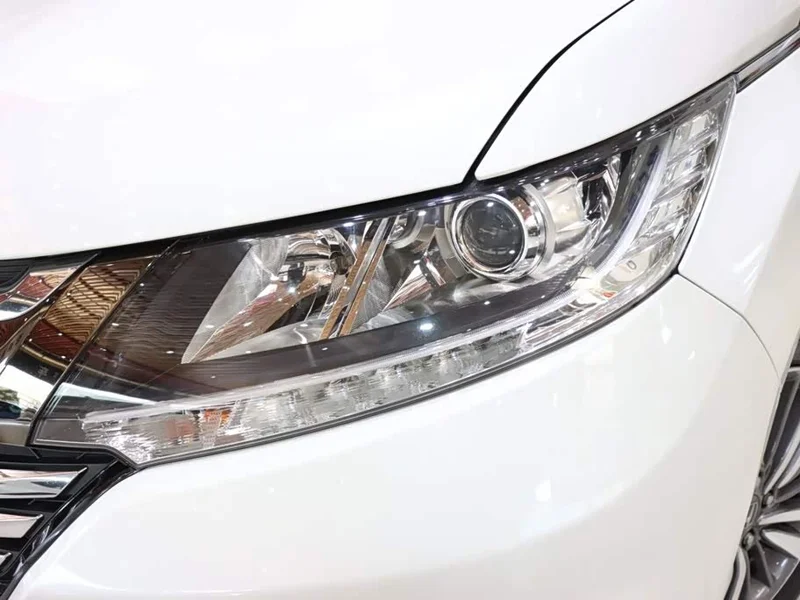Honda Odyssey — фото 18