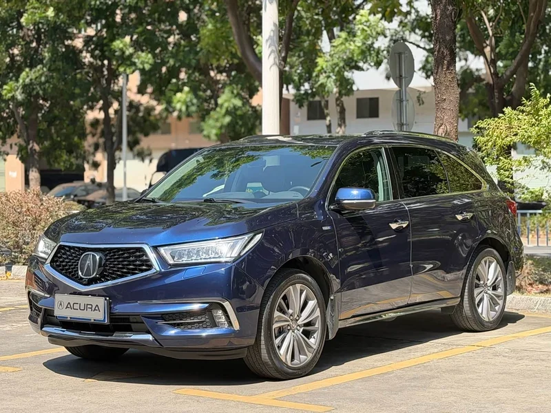 Acura MDX — фото 1