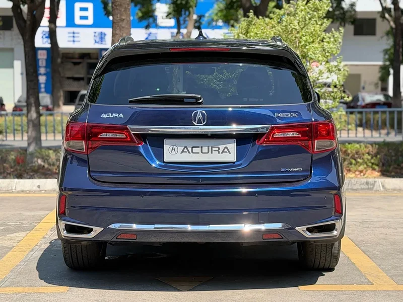 Acura MDX — фото 9