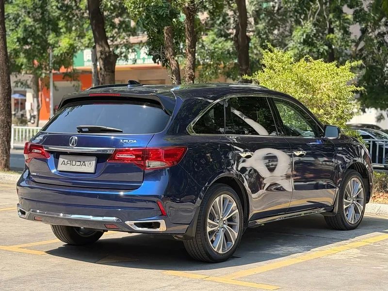 Acura MDX — фото 10